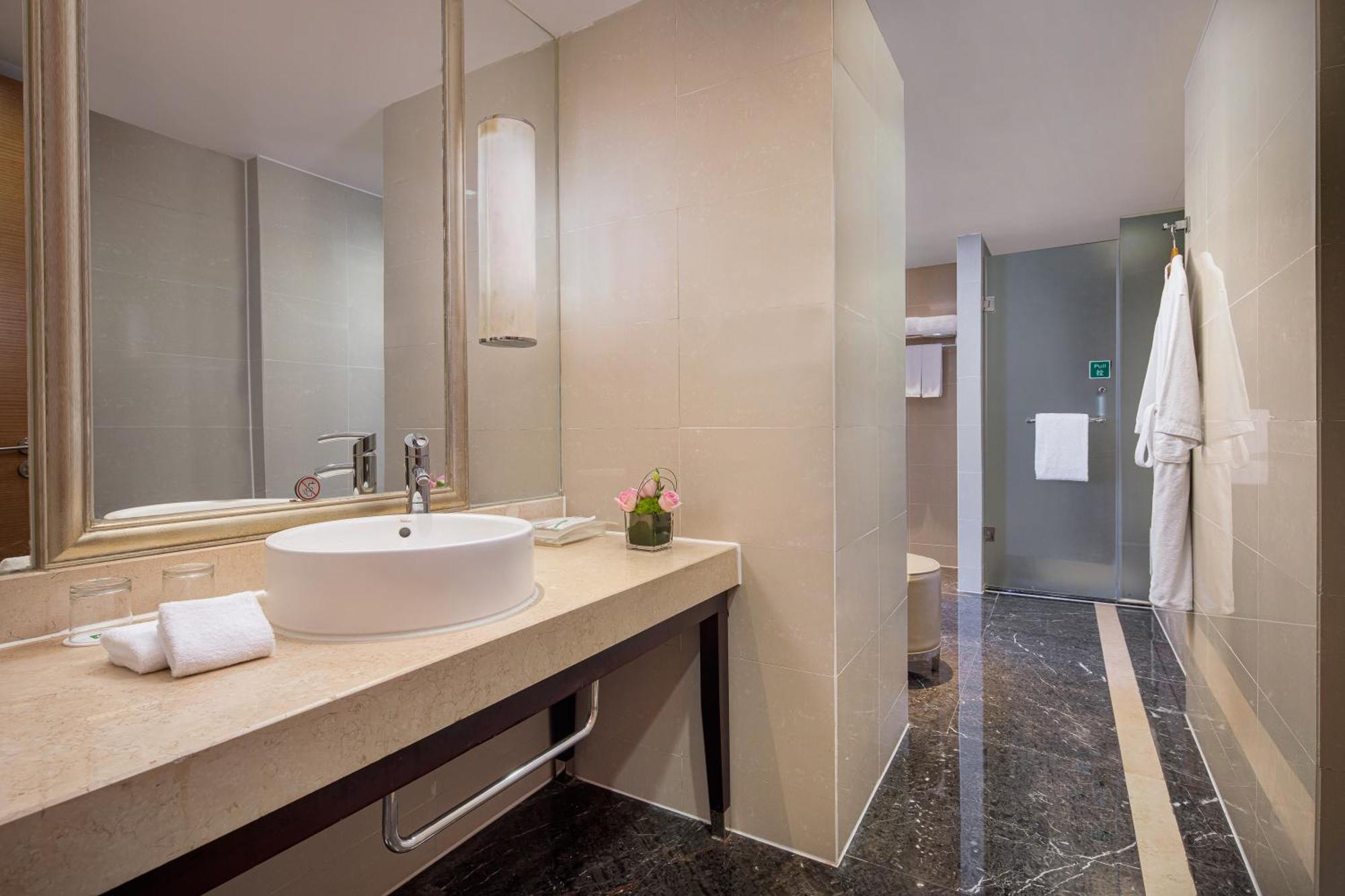 Holiday Inn Chengdu Century City-Easttower Exteriér fotografie